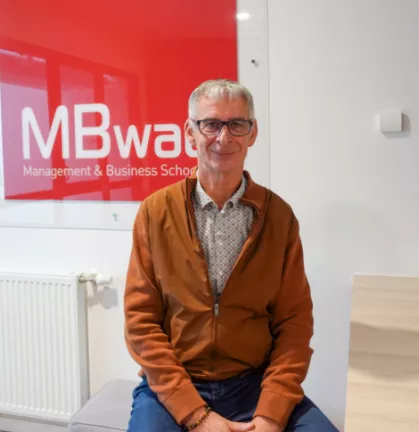 Philippe-Roger-tuteur-MBway-Laval-école-de-management-MBA-Management-Commerce-et-Entrepreneuriat